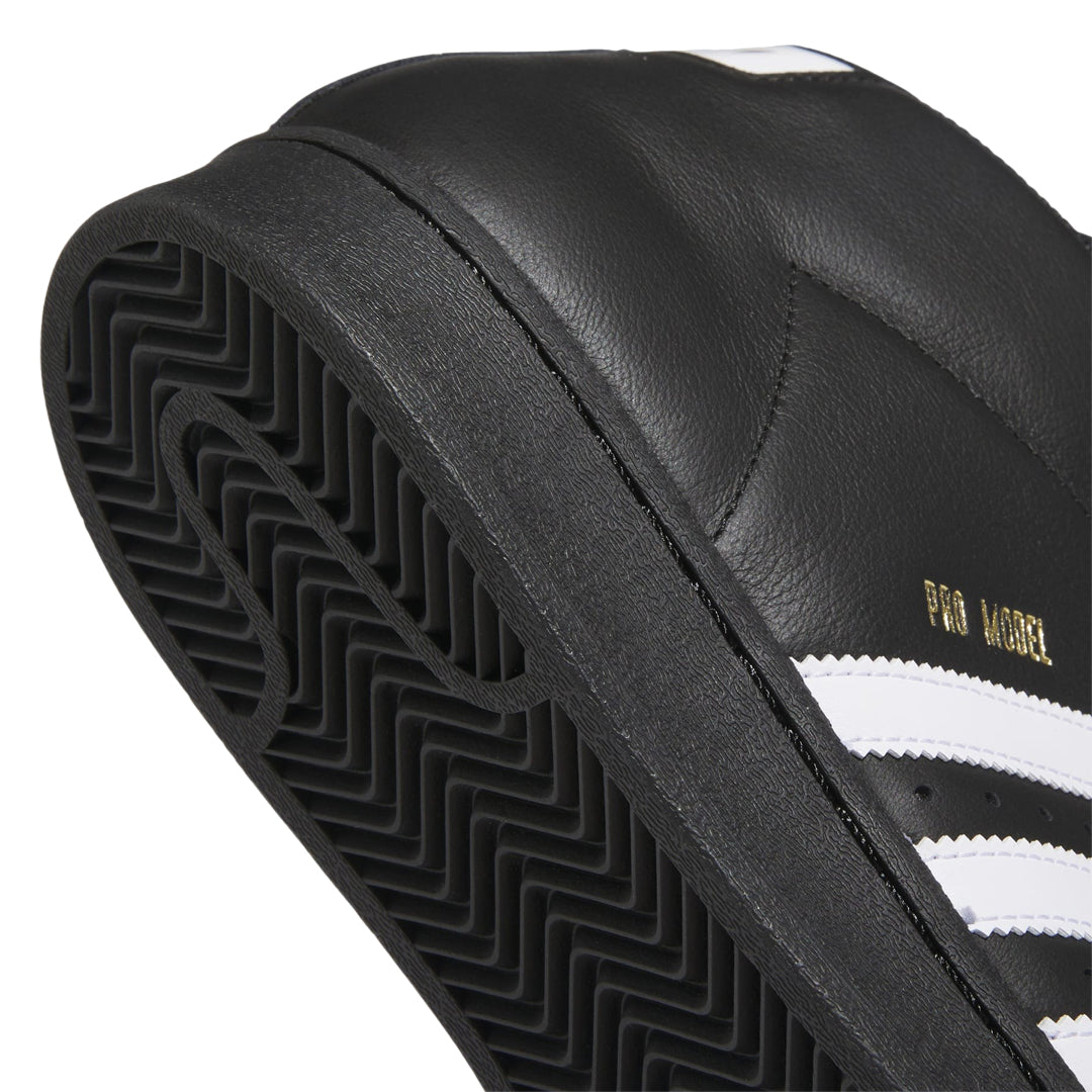 ADIDAS SKATEBOARDING（アディダス スケートボーディング）| PRO MODEL ADV / BLACK/WHITE/GOLD | スノーボード・スケートボードのTACTICS JAPAN