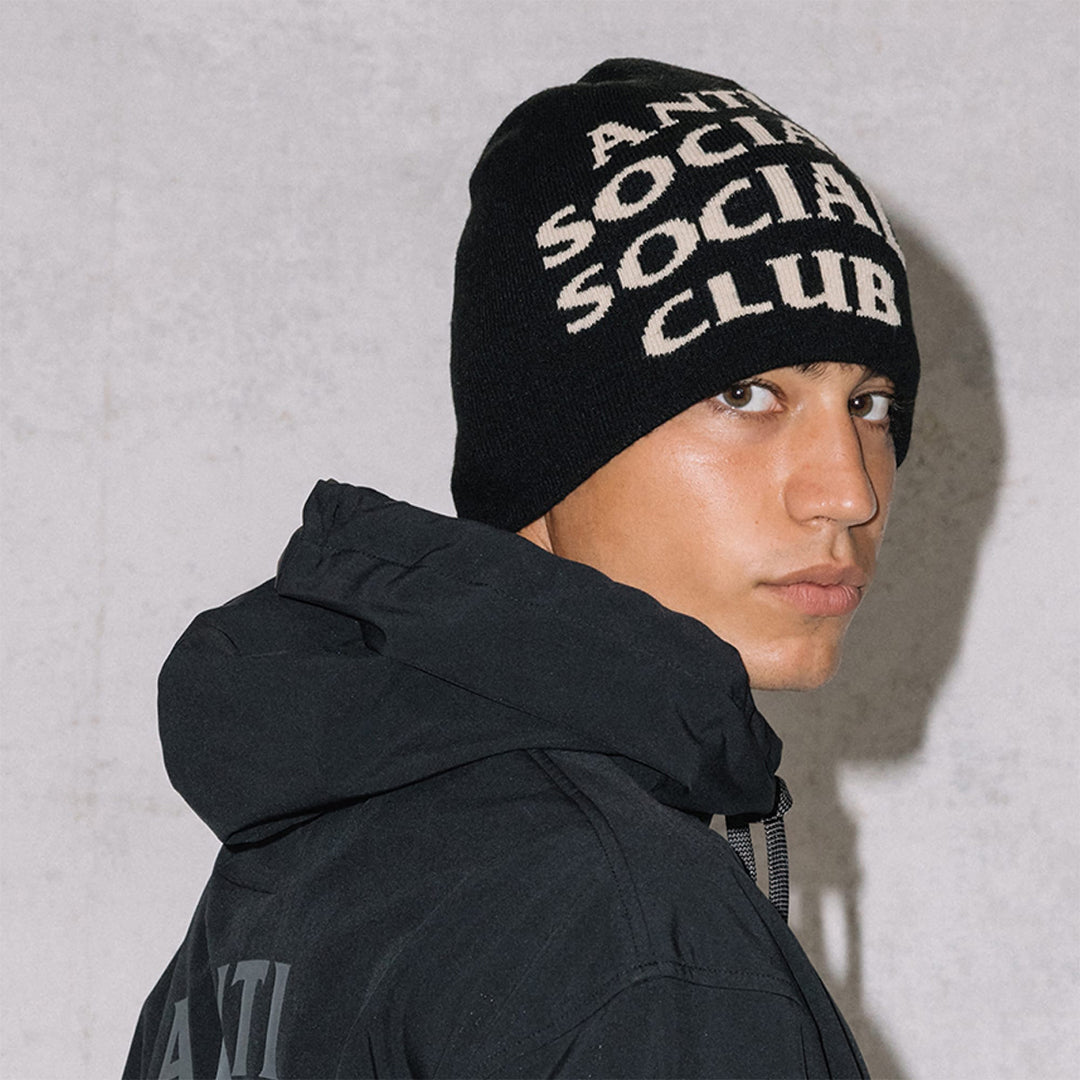 686 （シックス エイト シックス） | 686 X ANTI SOCIAL SOCIAL CLUB SKULLY BEANIE / ASSC BLACK | スノーボード・スケートボードのTACTICS JAPAN