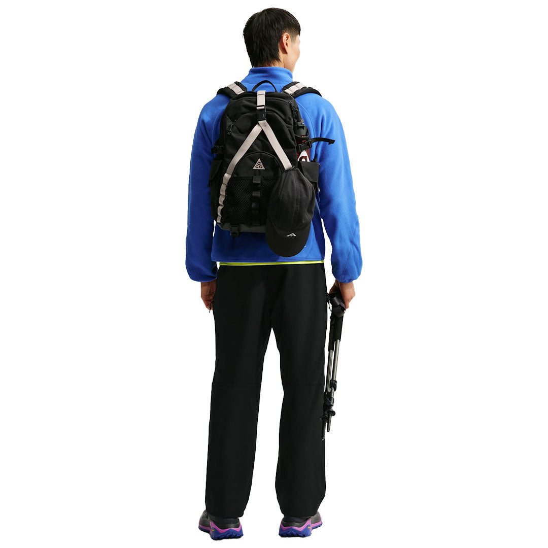 NIKE ACG（ナイキ エーシージー）| NIKE ACG CLOUD TREKKER HIKING PANTS / BLACK/SUMMIT WHITE | スノーボード・スケートボードのTACTICS JAPAN