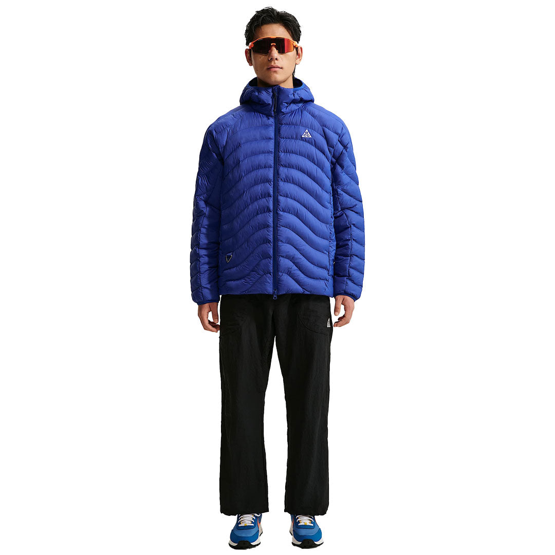 NIKE ACG（ナイキ エーシージー）| NIKE ACG LAVA FLOW THERMA-FIT ADV HOODED JACKET / OLD ROYAL/SUMMIT WHITE | スノーボード・スケートボードのTACTICS JAPAN