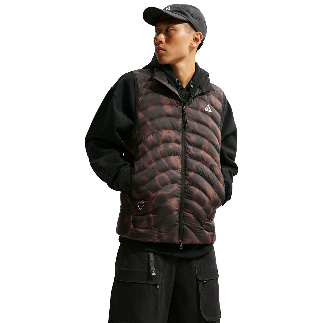 NIKE ACG（ナイキ エーシージー）| NIKE ACG LAVA FLOW THERMA-FIT ADV GILET / KHAKI/LIGHT BONE/SUMMIT WHITE | スノーボード・スケートボードのTACTICS JAPAN