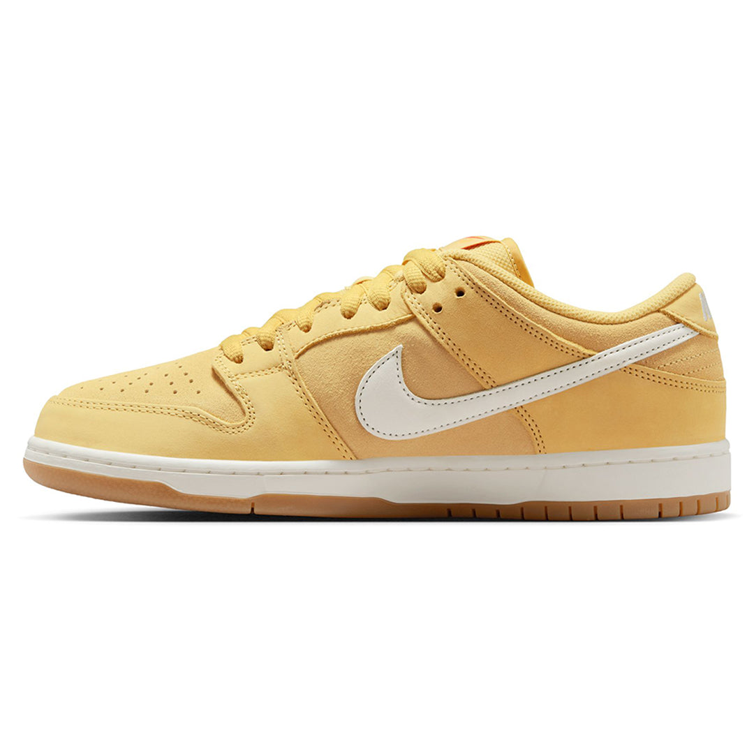NIKE SB（ナイキ スケートボーディング）| NIKE SB DUNK LOW PRO“SATURN GOLD" | スノーボード・スケートボードのTACTICS JAPAN