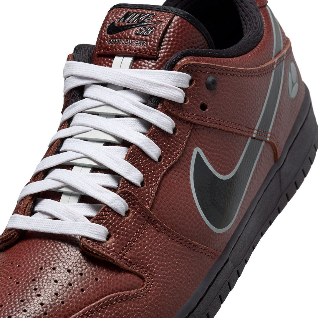 NIKE SB（ナイキ スケートボーディング）| NIKE SB DUNK LOW PRO QS "LIMOSINE SKATEBOARDS" | スノーボード・スケートボードのTACTICS JAPAN