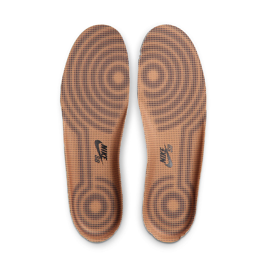 NIKE SB（ナイキ スケートボーディング）| NIKE SB AIR FORCE 1 QS  "SB AF1 FLAX" / FLAX/FLAX-BLACK-GUM LIGHT BROW | スノーボード・スケートボードのTACTICS JAPAN