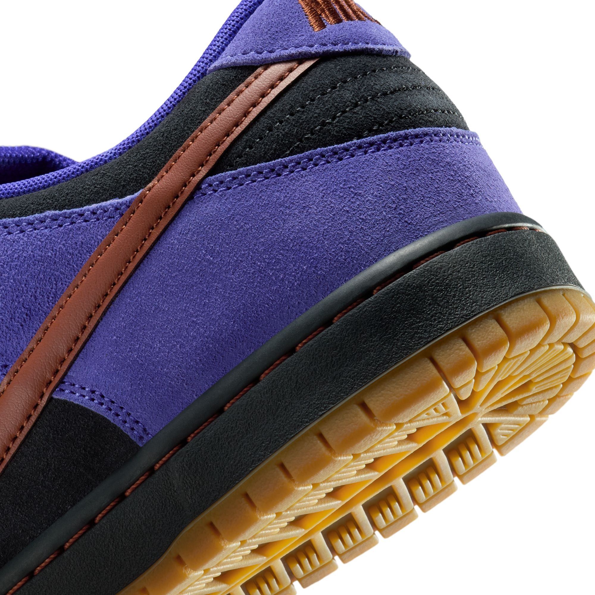 NIKE SB DUNK LOW PRO "PERSIAN VIOLET / CINNAMON-OFF NOIR"