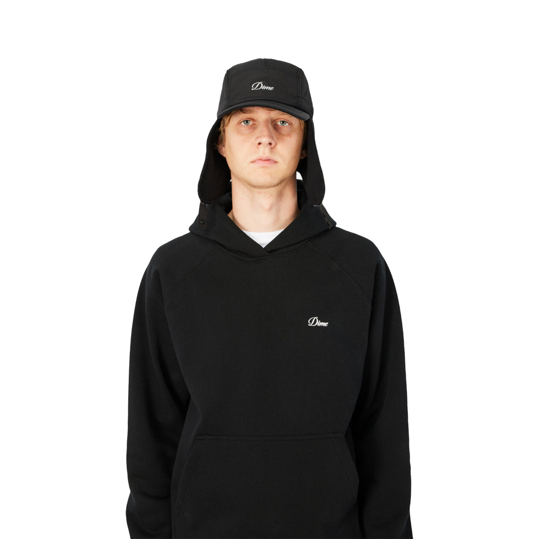 DIME MTL（ダイム モントリオール）| CURSIVE EARFLAP CAP / BLACK
