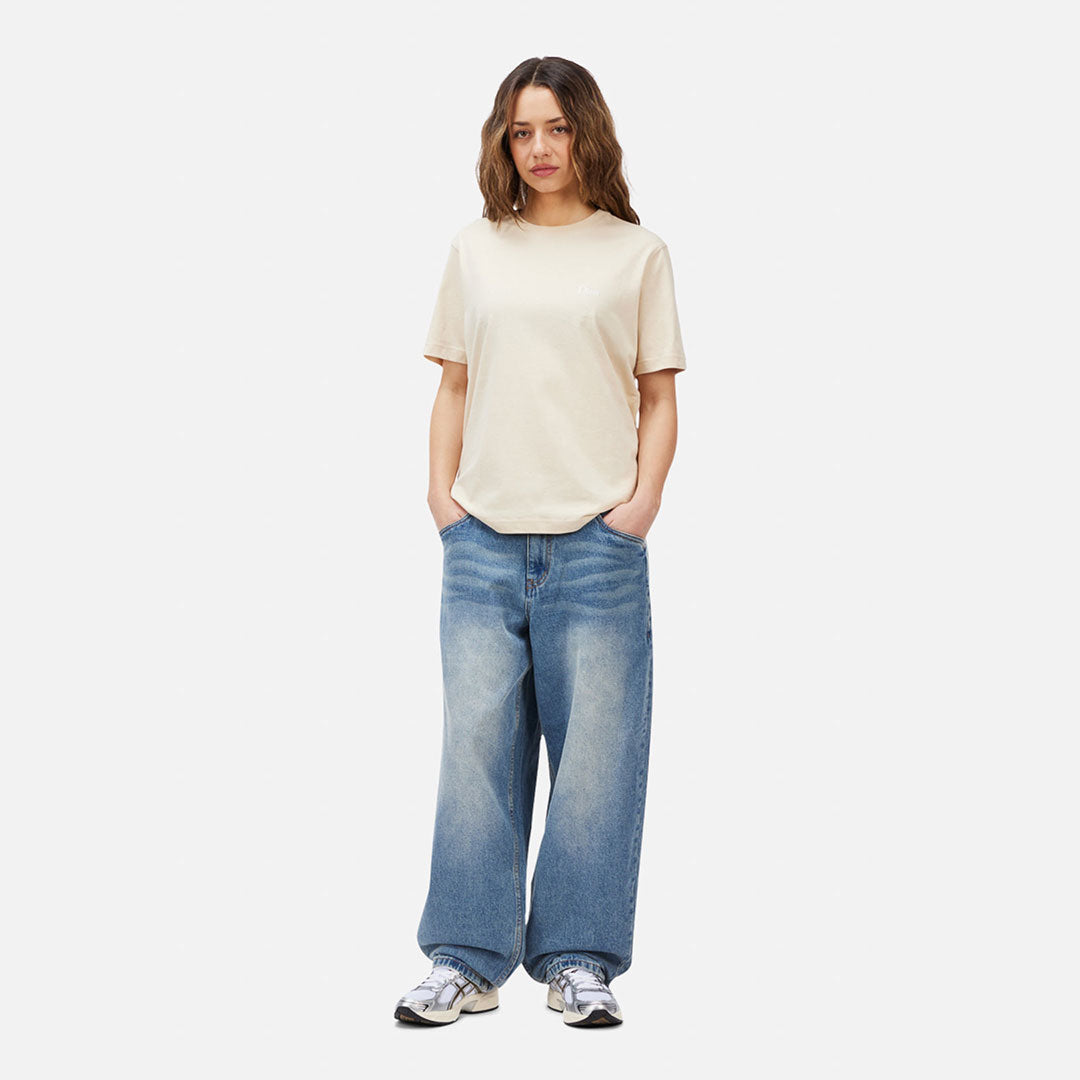 DIME MTL（ダイム モントリオール）| CLASSIC SMALL LOGO T-SHIRT / FOG | スノーボード・スケートボードのTACTICS JAPAN