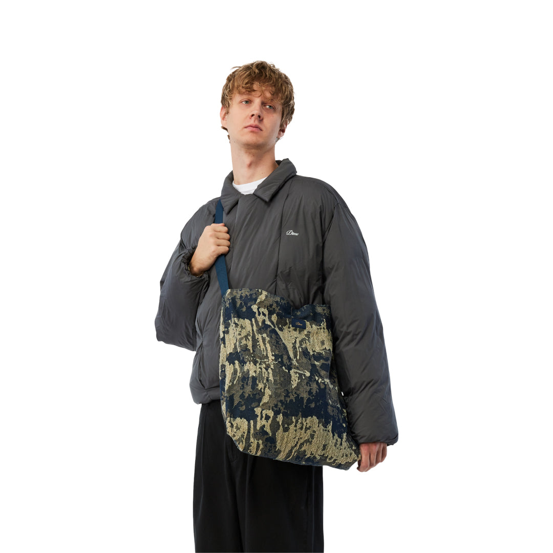 DIME MTL（ダイム モントリオール）| DISTRESSED MESSENGER BAG / MILLITARY CAMO | スケートボード・スノーボードのTACTICS JAPAN