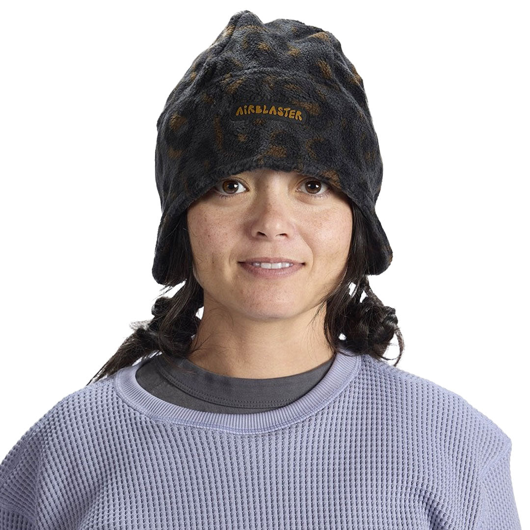 AIRBLASTER（エアブラスター）| DROPDOWN FLEECE HAT / BLACK LEOPARD | スノーボード・スケートボードのTACTICS JAPAN