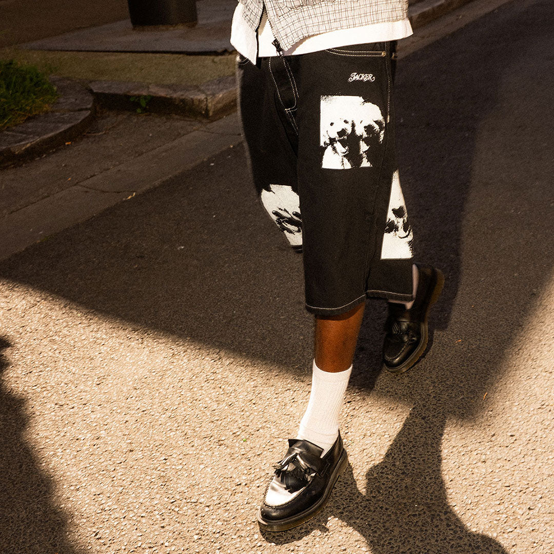 JACKER（ジャッカー）| BAGGY SHORT POODLE PALS / BLACK | スノーボード・スケートボードのTACTICS JAPAN