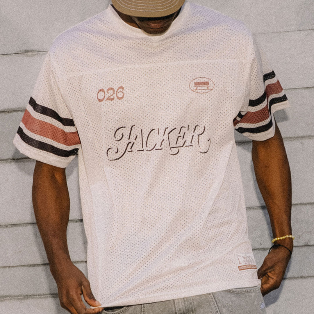 JACKER（ジャッカー）| SHADOW LOGO JERSEY / BEIGE | スノーボード・スケートボードのTACTICS JAPAN