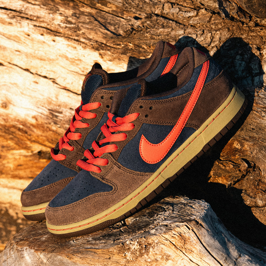 NIKE SB（ナイキ スケートボーディング）| NIKE SB DUNK LOW PRO / BAROQUE BROWN AND MIDNIGHT NAVY | スノーボード・スケートボードのTACTICS JAPAN
