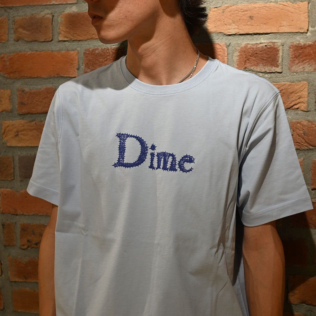 DIME MTL（ダイム モントリオール）| CLASSIC SPIKED T-SHIRT / CLEAN BLUE | スノーボード・スケートボードのTACTICS JAPAN