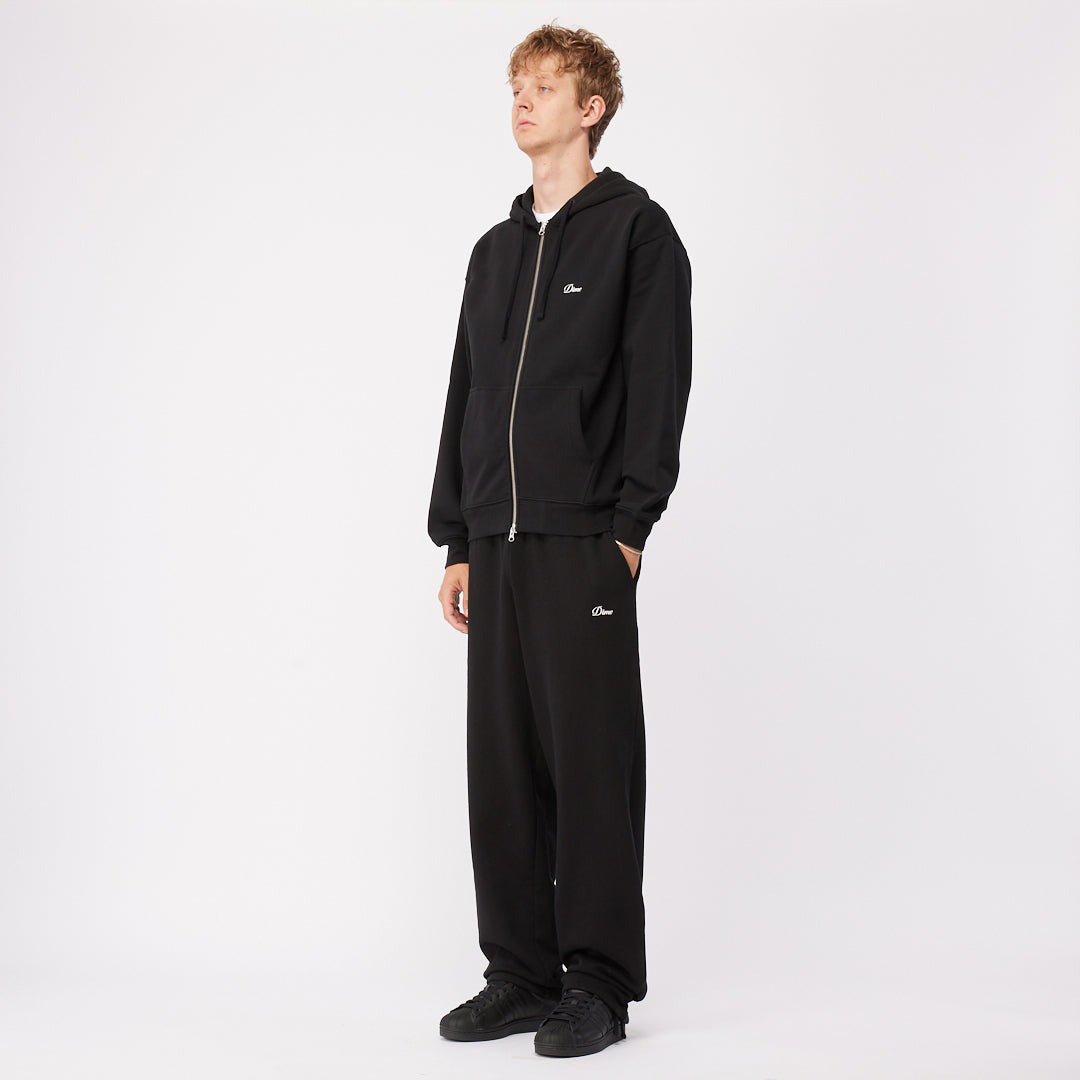 DIME MTL（ダイム モントリオール）| CURSIVE SMALL LOGO SWEATPANTS / BLACK | スノーボード・スケートボードのTACTICS JAPAN