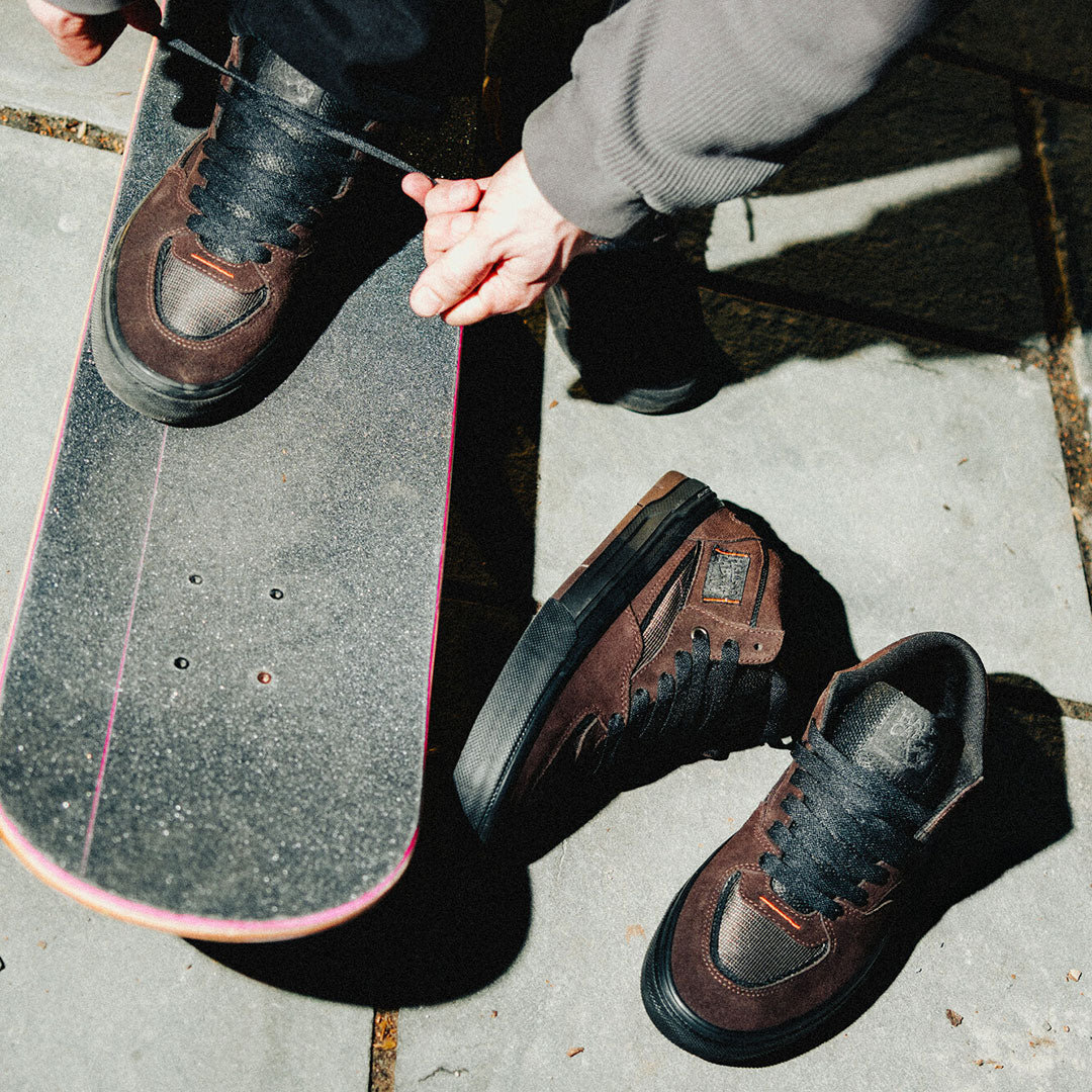 VANS（ヴァンズ）| SKATE HALF CAB WAFFLECUP / DICK RIZZO TRANSLUCENT SIDEWALL BLACK/BLUE | スノーボード・スケートボードのTACTICS JAPAN