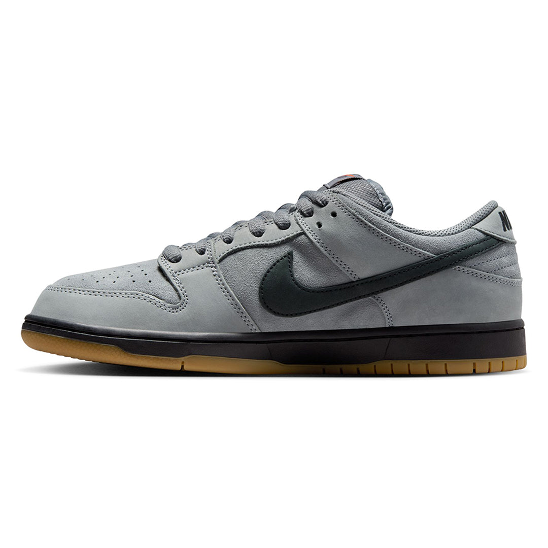 NIKE SB（ナイキ スケートボーディング）| NIKE SB DUNK LOW PRO / GRAY | スノーボード・スケートボードのTACTICS JAPAN