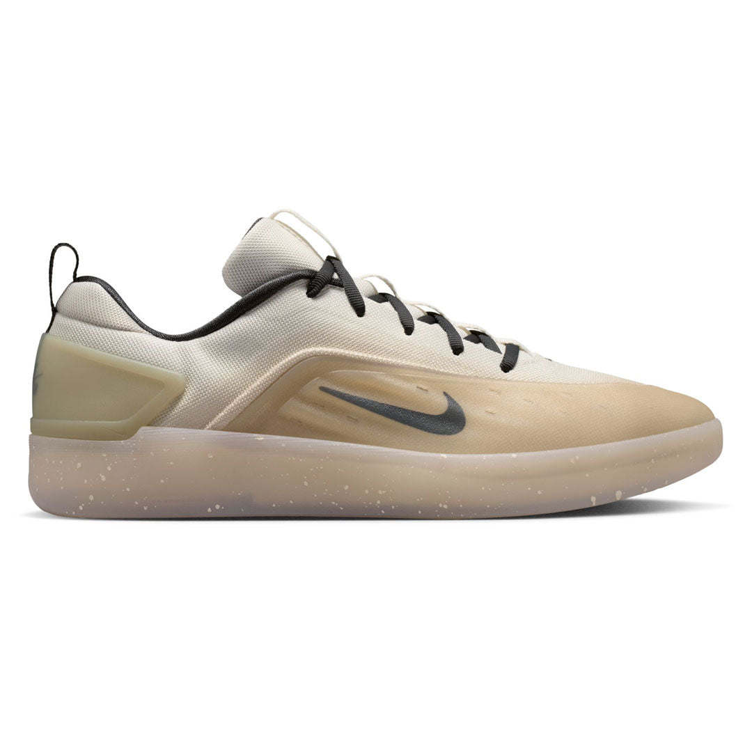 NIKE SB（ナイキ スケートボーディング）| NIKE SB ZOOM NYJAH 4 / DESERT KHAKI/LIGHT OREWOOD BROWN | スノーボード・スケートボードのTACTICS JAPAN