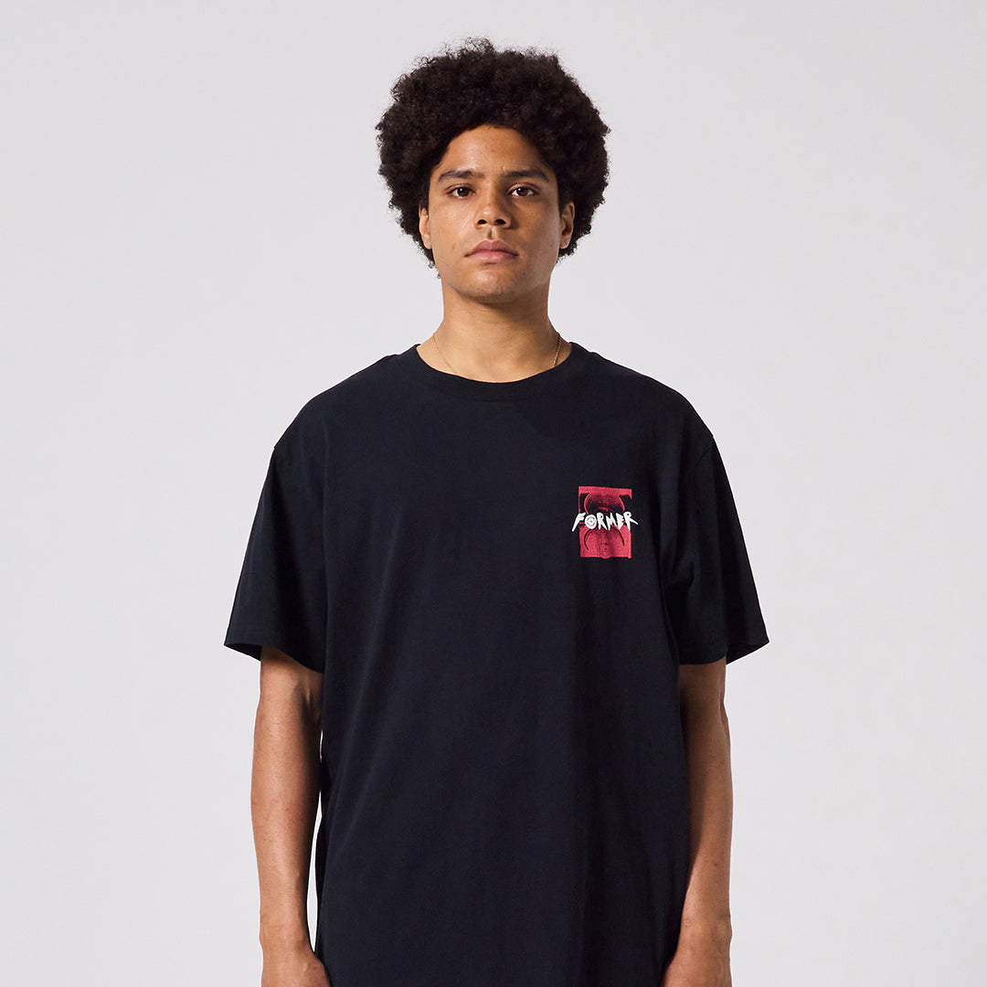 FORMER（フォーマー）| DROID CRUX T-SHIRT / BLACK | スノーボード・スケートボードのTACTICS JAPAN