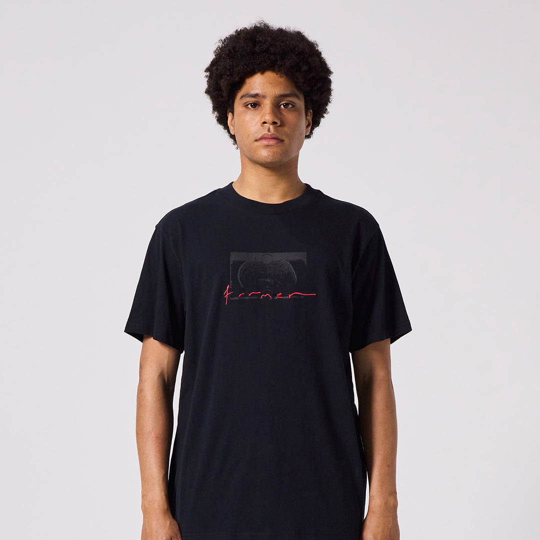 FORMER（フォーマー）| RAMPANT CRUX T-SHIRT | スノーボード・スケートボードのTACTICS JAPAN
