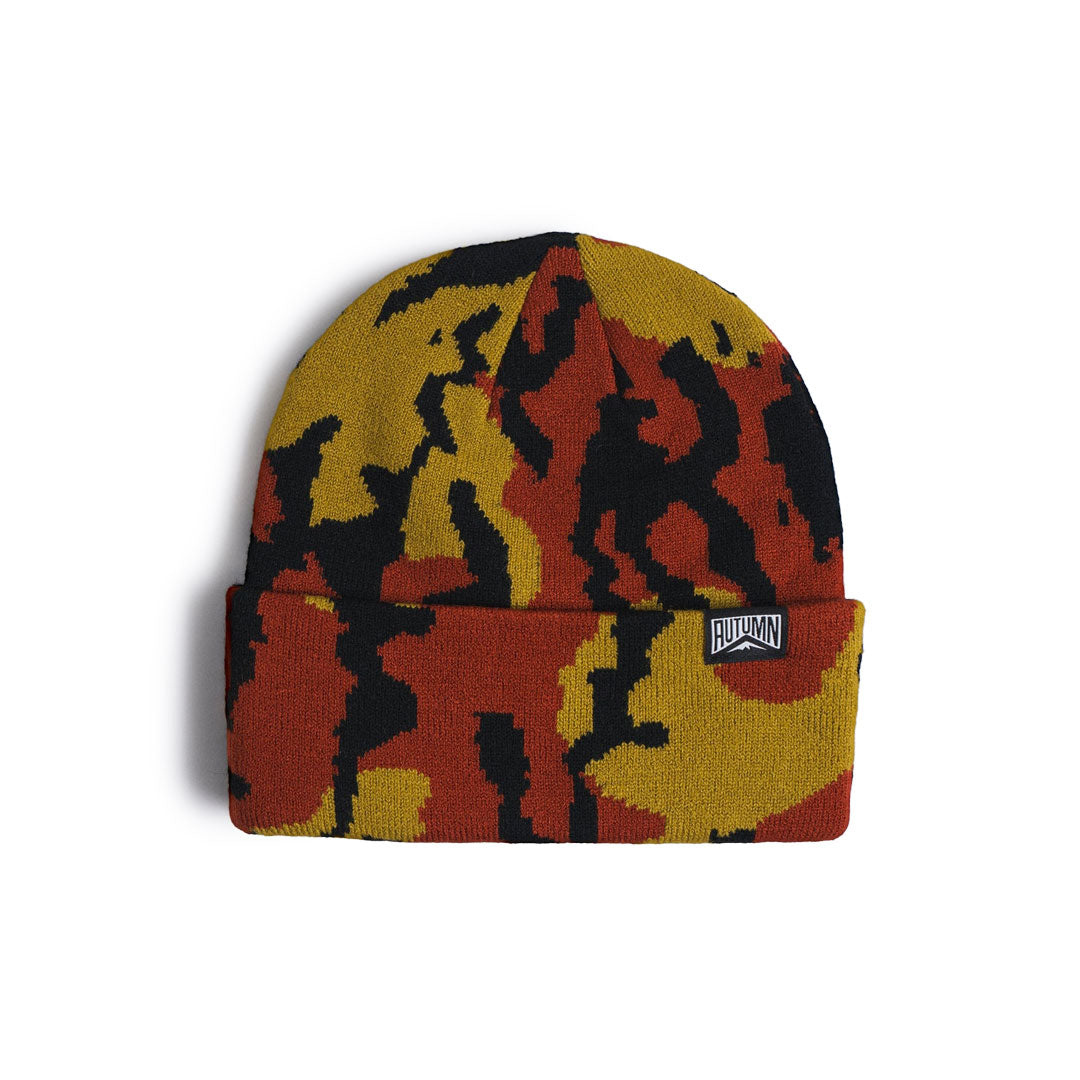OLD GROWTH CAMO BEANIE / DIJON