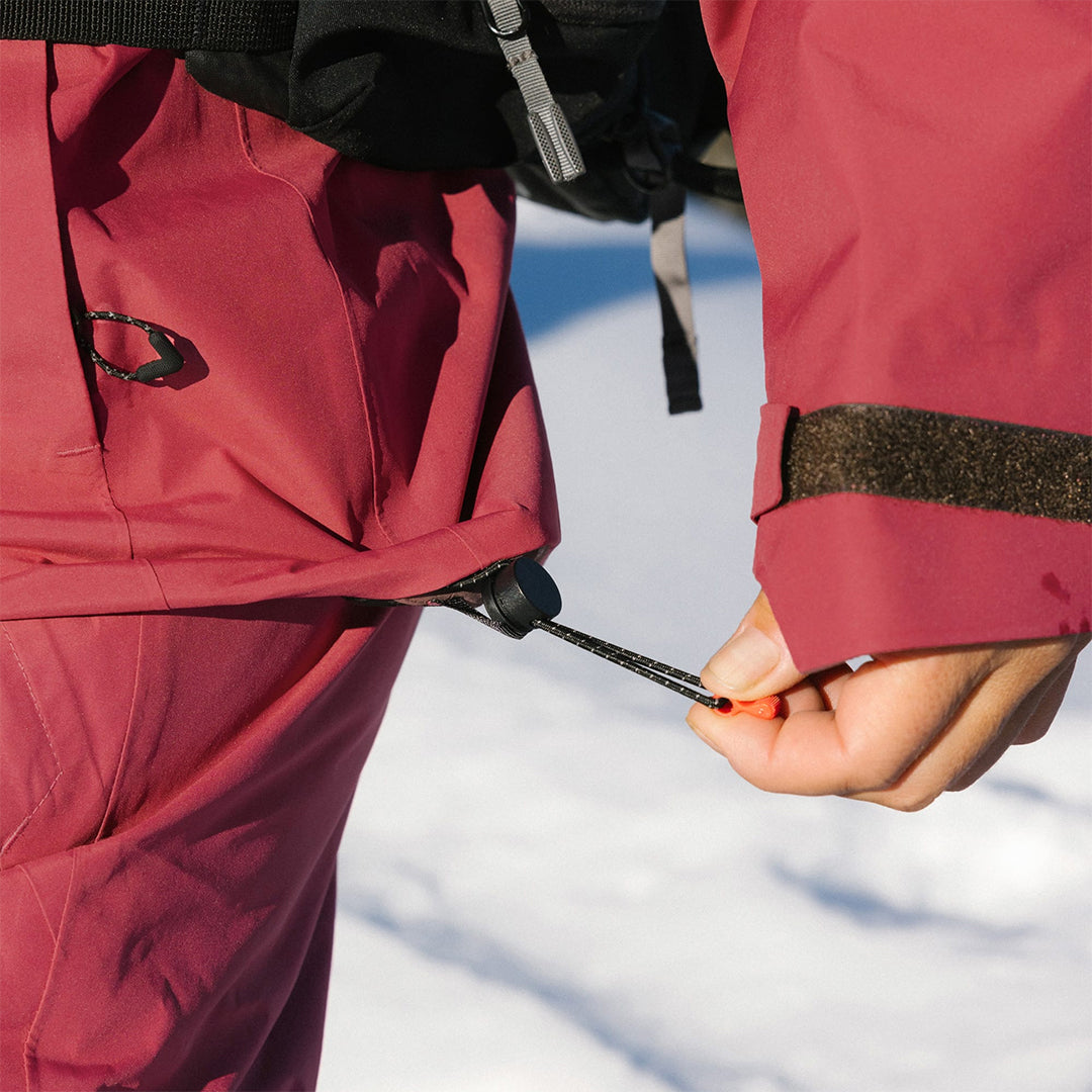686 （シックス エイト シックス） | WOMEN'S GORE-TEX SKYLINE THERMAGRAPH JACKET / ROSEWOOD | スノーボード・スケートボードのTACTICS JAPAN