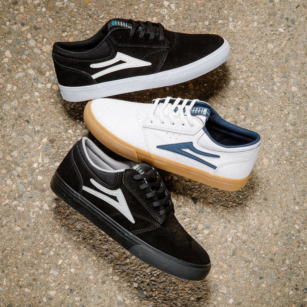 LAKAI（ラカイ）| GRIFFIN BLACK/WHITE SUEDE | スノーボード・スケートボードのTACTICS JAPAN