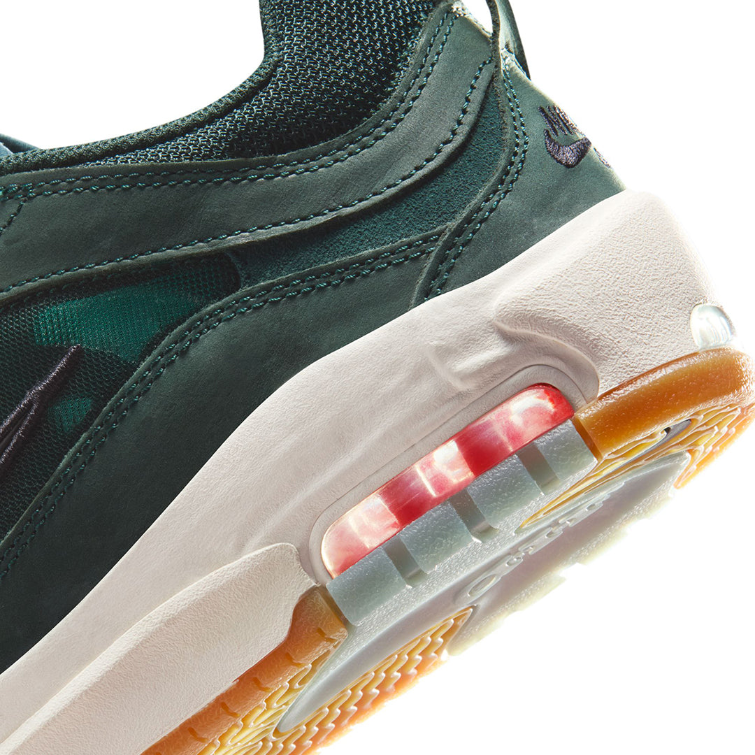 NIKE SB（ナイキ スケートボーディング）| NIKE AIR MAX ISHOD 2 ISO