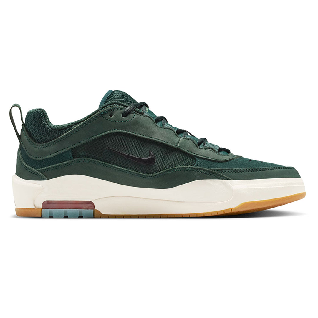 NIKE SB（ナイキ スケートボーディング）| NIKE AIR MAX ISHOD 2 ISO “DEEP FIR” | スノーボード・スケートボードのTACTICS JAPAN