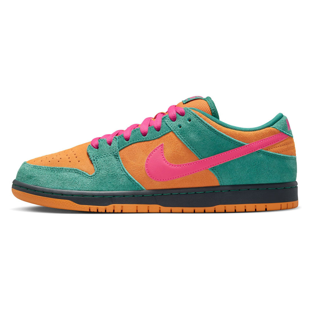 NIKE SB（ナイキ スケートボーディング）| NIKE SB DUNK LOW PRO "GREEN NOISE / WATERMELON" | スノーボード・スケートボードのTACTICS JAPAN