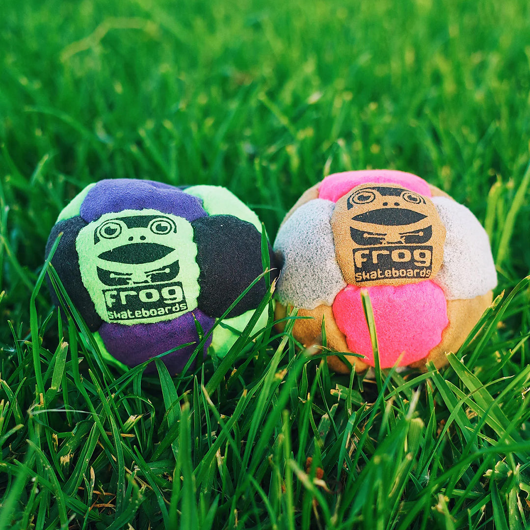 FROG SKATEBOARDINGS（フロッグ スケートボーディング）| クロージング | HACKY SACK / PURPLE/GREEN | スノーボード・スケートボードのTACTICS JAPAN