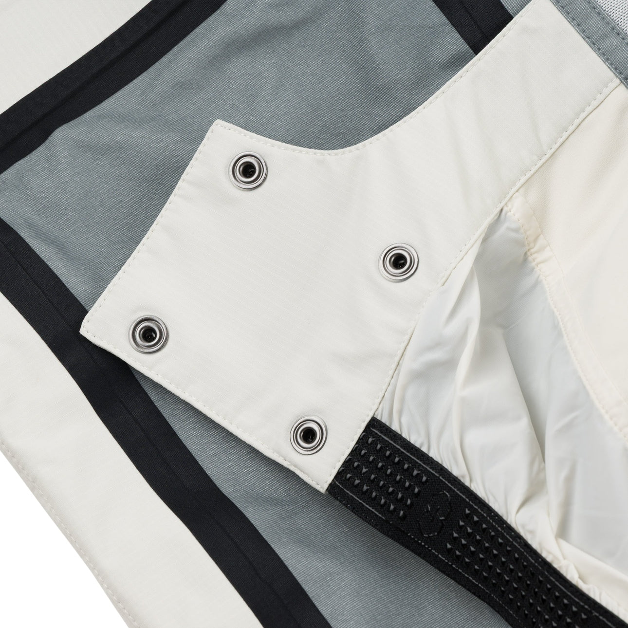 SOUVENIR SNOWBOARDING （スーベニア スノーボーディング）| 3 PLY RIPSTOP JACKET 2026 / MARSHMALLOW | スノーボード・スケートボードのTACTICS JAPAN