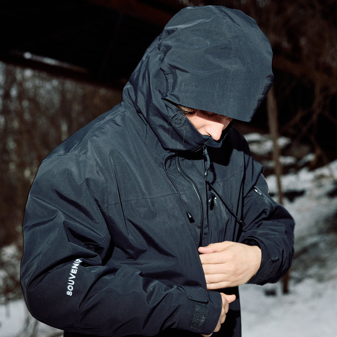 SOUVENIR SNOWBOARDING （スーベニア スノーボーディング）| 3 PLY RIPSTOP JACKET 2026 / BLACK | スノーボード・スケートボードのTACTICS JAPAN