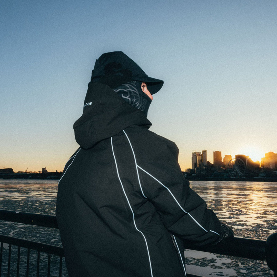 SOUVENIR SNOWBOARDING （スーベニア スノーボーディング）| INSULATED TRACK JACKET 2026 / BLACK | スノーボード・スケートボードのTACTICS JAPAN