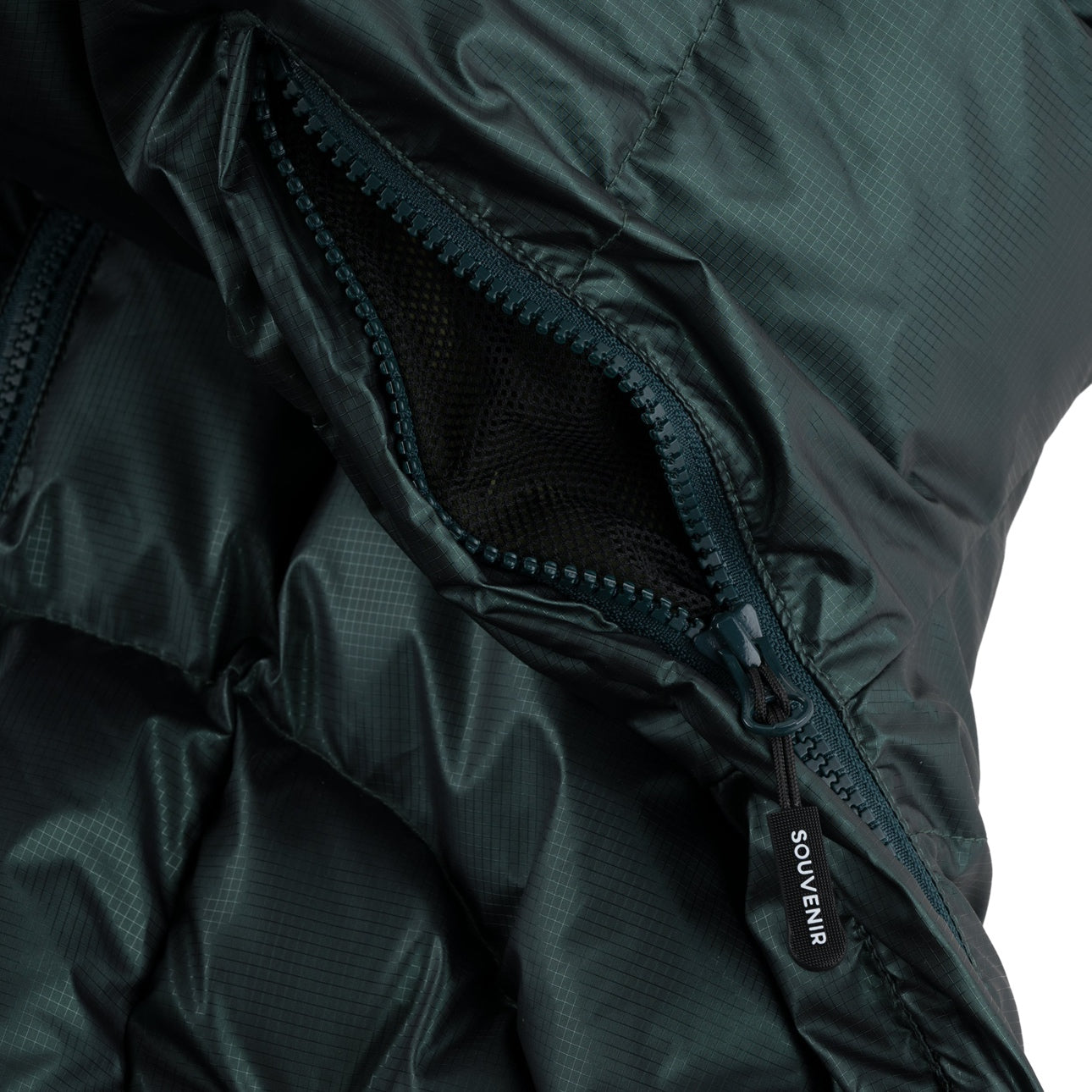 SOUVENIR SNOWBOARDING （スーベニア スノーボーディング）| MOUNTAIN PUFFY 2026 / DEEP FOREST | スノーボード・スケートボードのTACTICS JAPAN