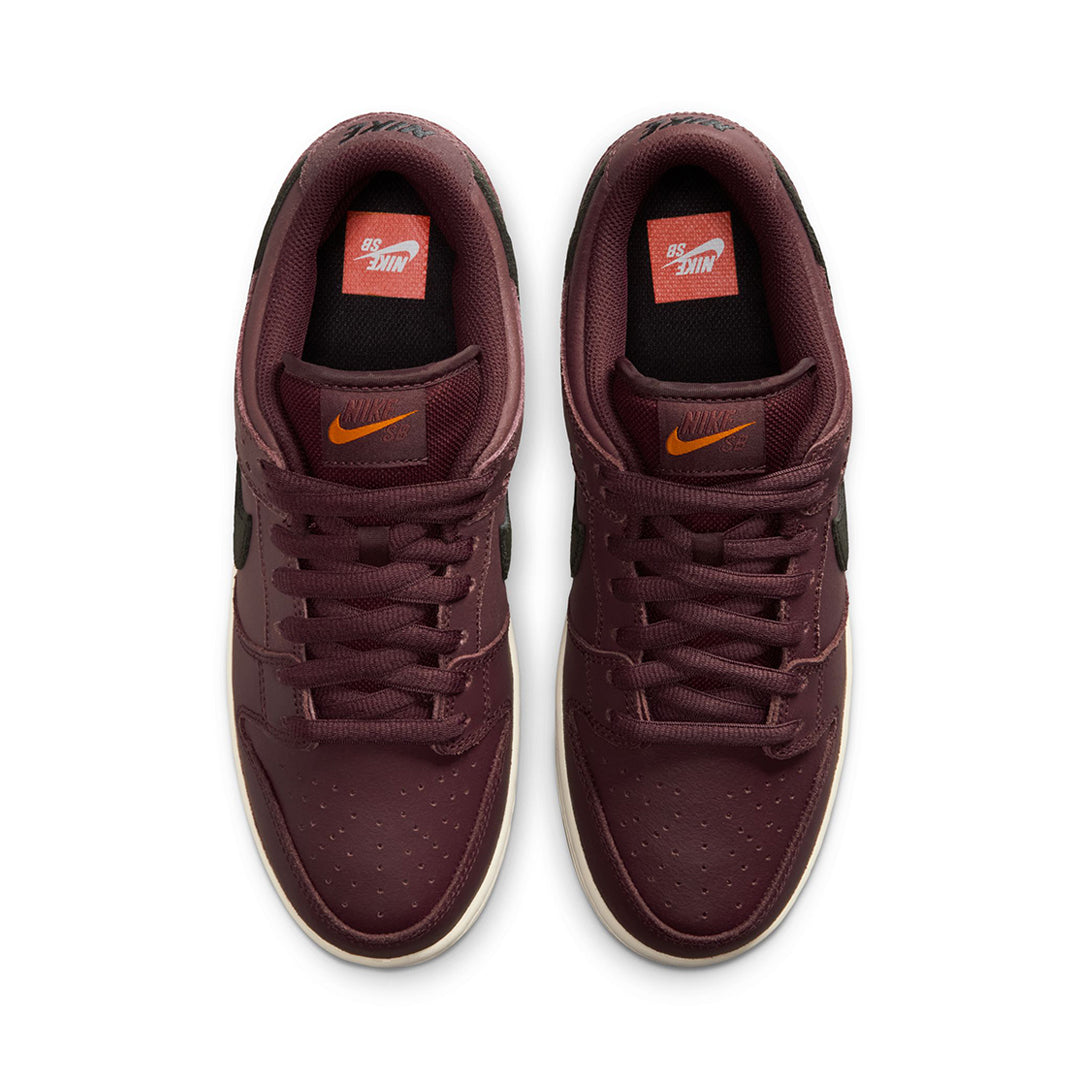 NIKE SB（ナイキ スケートボーディング）| NIKE SB DUNK LOW PRO ISO