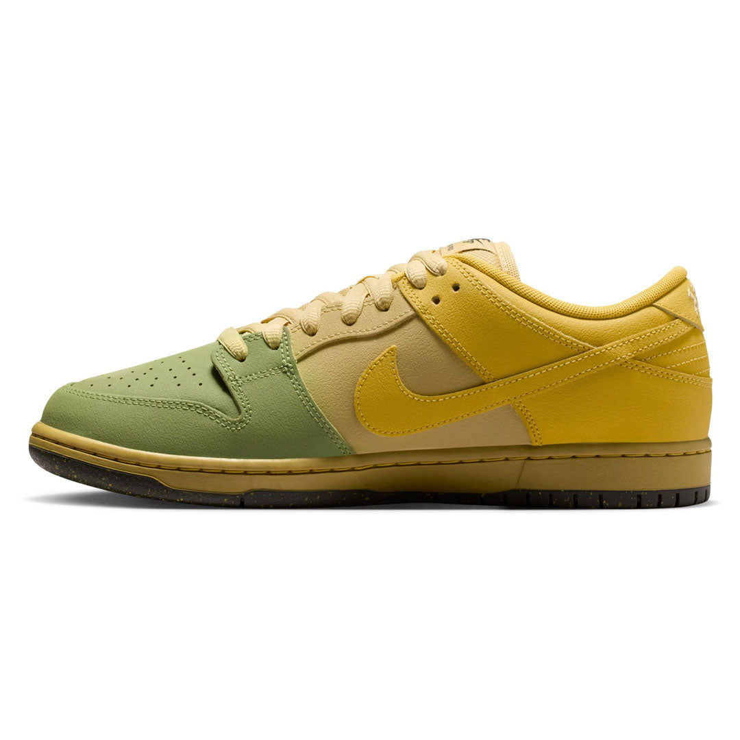 NIKE SB（ナイキ スケートボーディング）| NIKE SB DUNK LOW PRO "SAFFRON QUARTZ" | スノーボード・スケートボードのTACTICS JAPAN