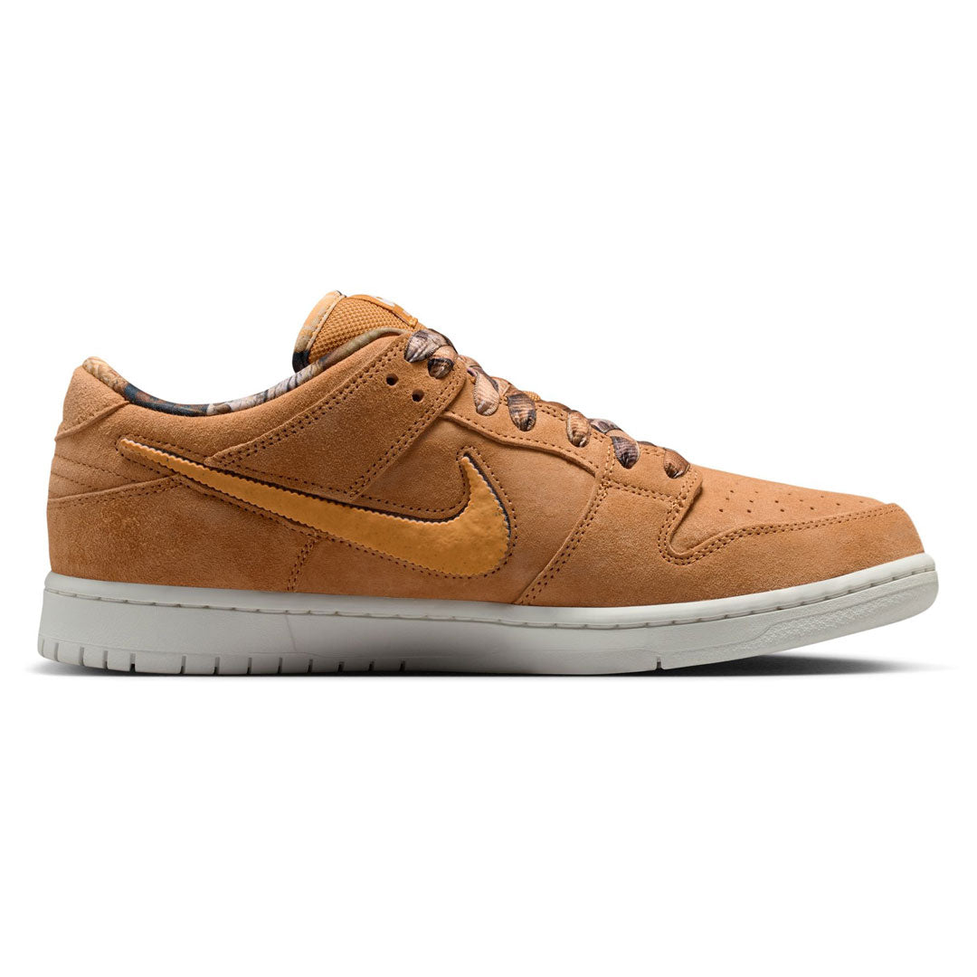 NIKE SB（ナイキ スケートボーディング）| NIKE SB DUNK LOW PRO QS