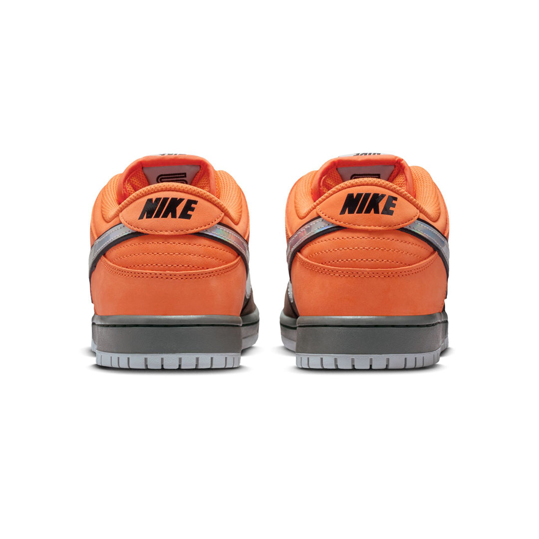 NIKE SB（ナイキ スケートボーディング）| NIKE SB DUNK LOW PRO MUNI "SAFETY ORANGE/WOLF " | スノーボード・スケートボードのTACTICS JAPAN