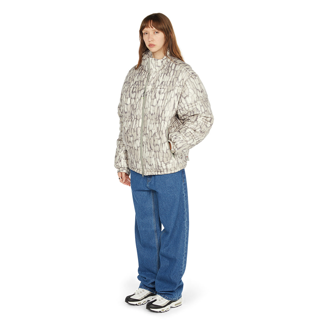 HUF WORLDWIDE（ハフ ワールドワイド）| 89 WARPED CAMO TYVEK PUFFER / MUTED CAMO | スノーボード・スケートボードのTACTICS JAPAN