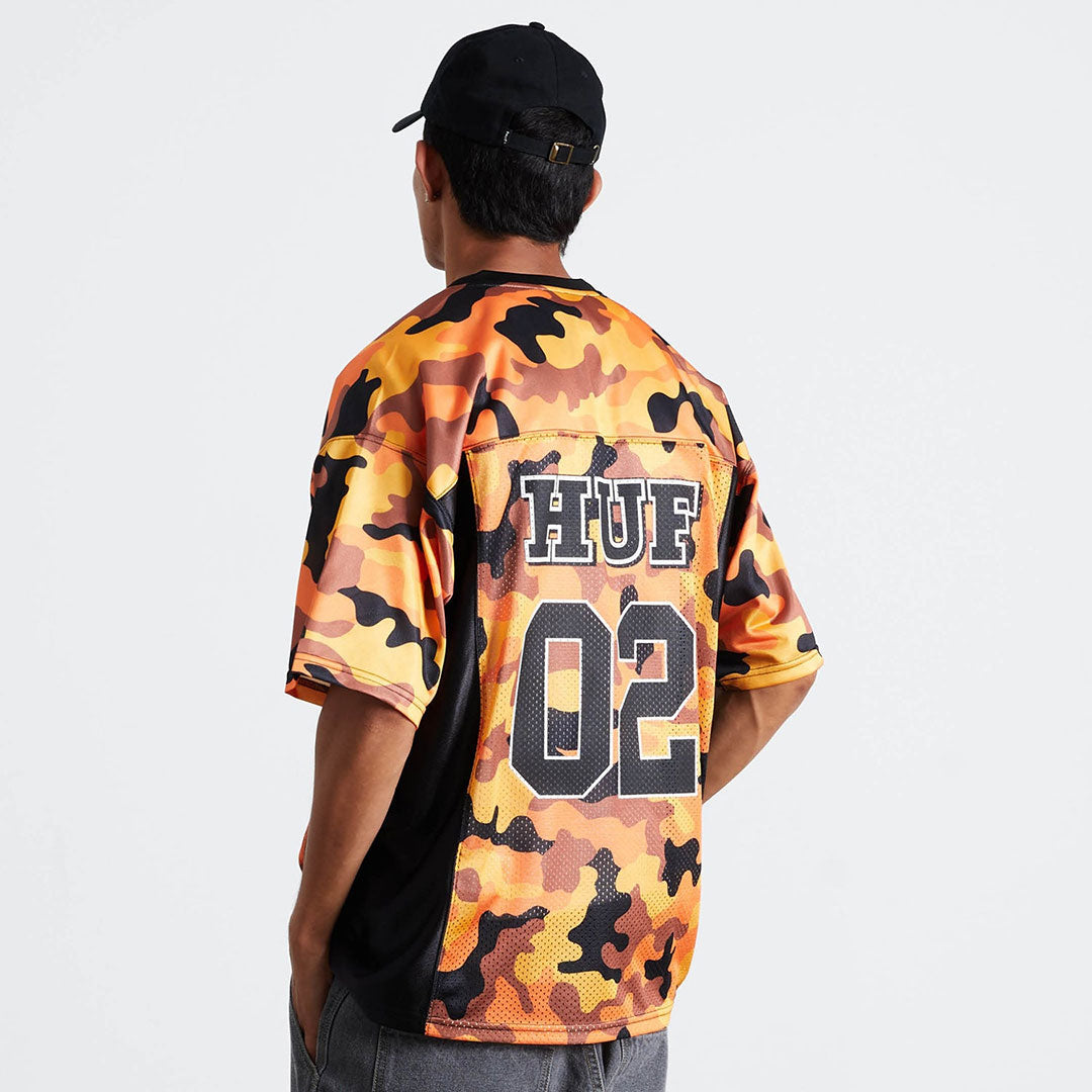 HUF（ハフ）| CAMO FOOTBALL JERSEY / LAVA | スノーボード・スケートボードのTACTICS JAPAN