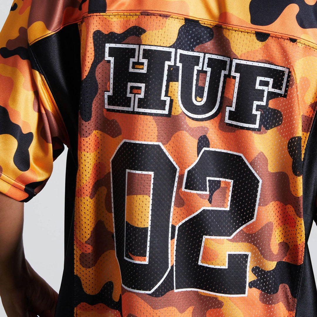 HUF（ハフ）| CAMO FOOTBALL JERSEY / LAVA | スノーボード・スケートボードのTACTICS JAPAN
