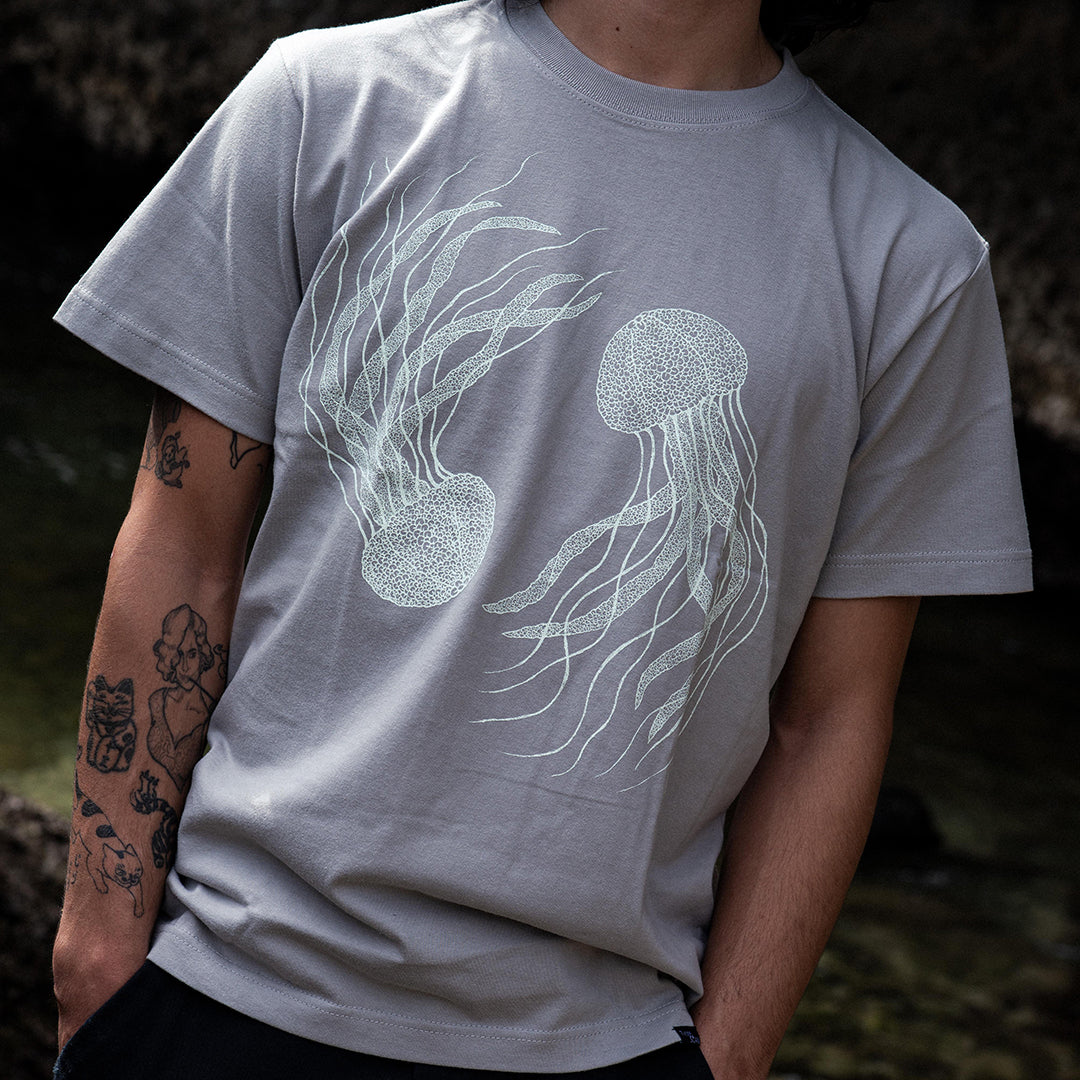 TIMESCAN（タイムスキャン）| KURAGE T-SHIRTS / SILVER GRAY | スノーボード・スケートボードのTACTICS JAPAN