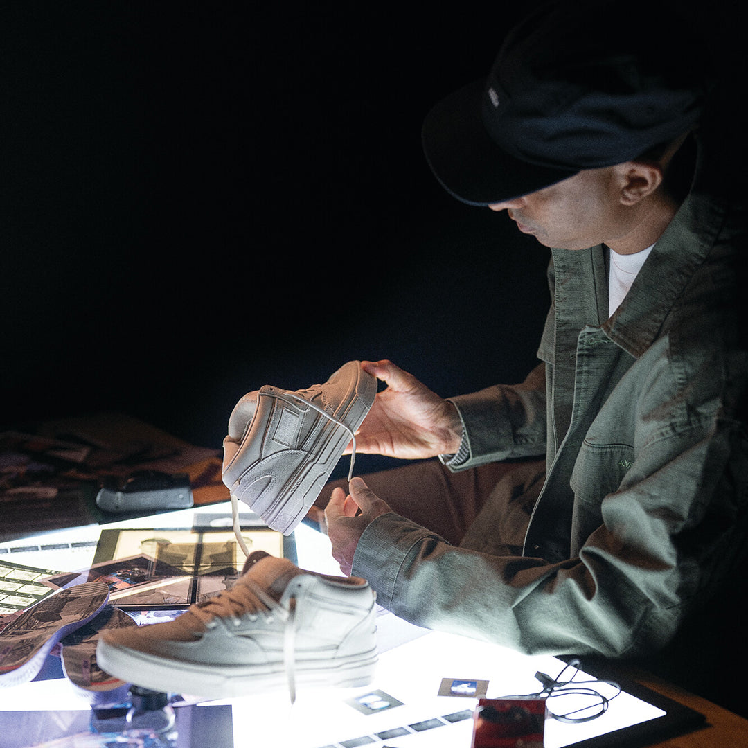 VANS（ヴァンズ）| SKATE HALF CAB WAFFLECUP BY ATIBA JEFFERSON / WHITE | スノーボード・スケートボードのTACTICS JAPAN