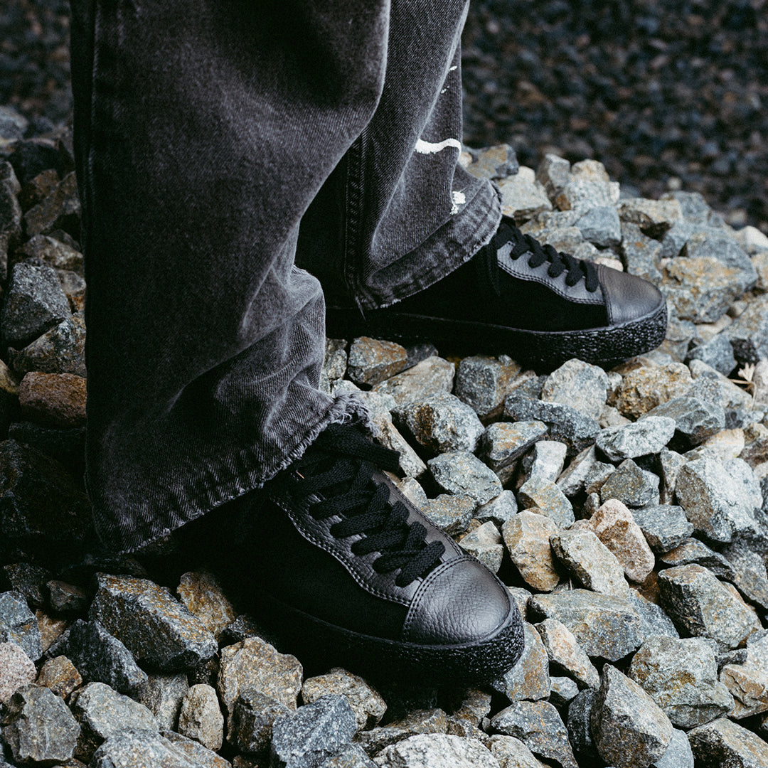 LAST RESORT AB（ラスト リゾート エービー） | VM002 Suede Leather / BLACK/BLACK | VM006 MOC / PONY HAIR LEATHER BLACK/BLACK | スノーボード・スケートボードのTACTICS JAPAN
