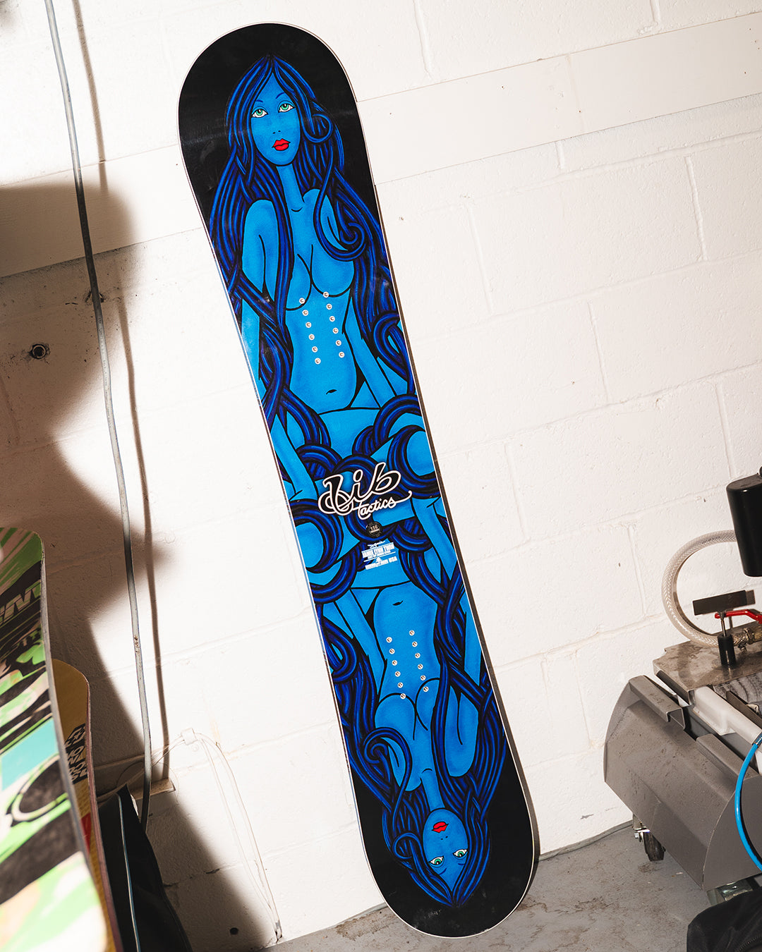 LIBTECH X TACTICS JAMIE LYNN TWIN LIMITED SNOWBOARD