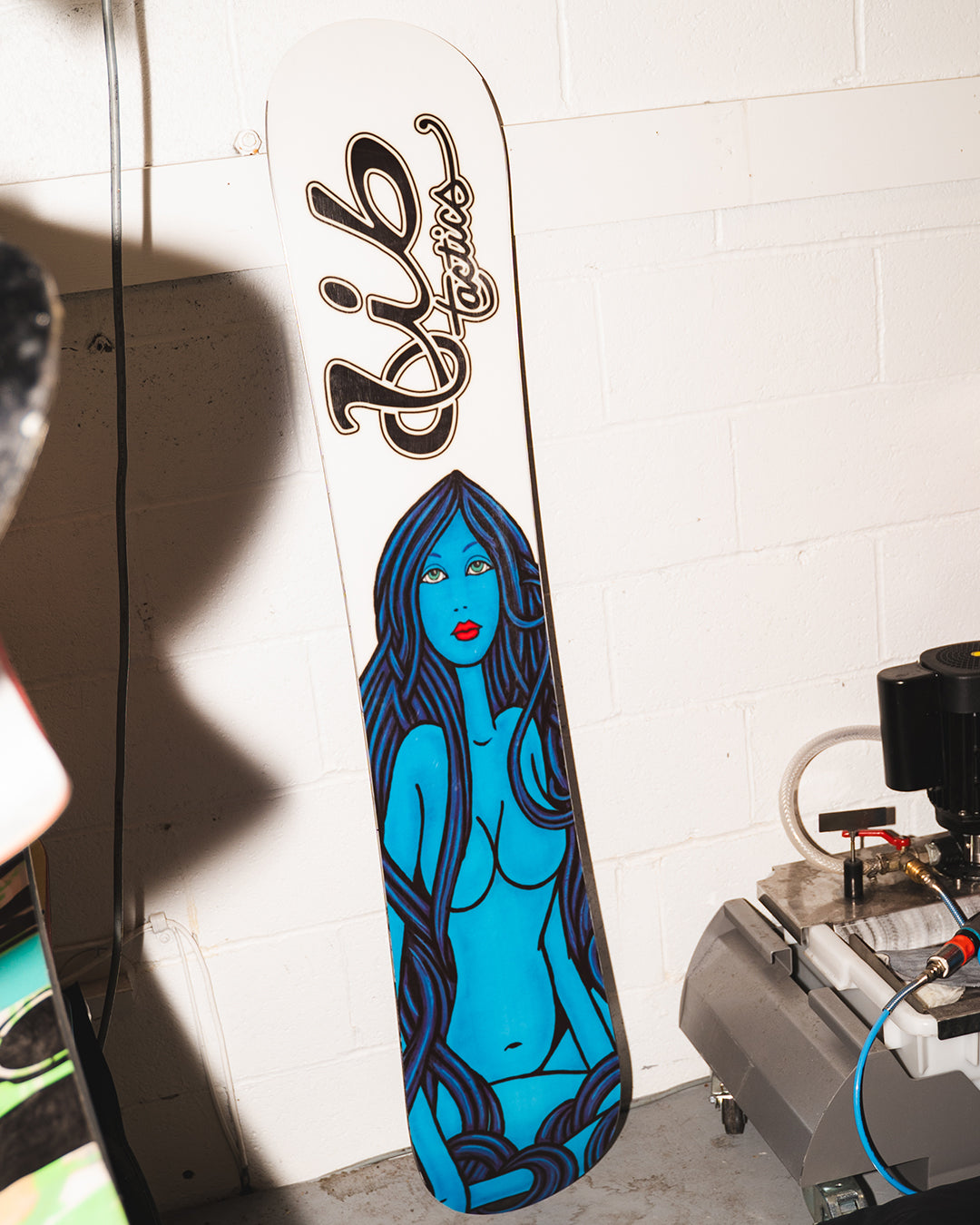 LIBTECH X TACTICS JAMIE LYNN TWIN LIMITED SNOWBOARD