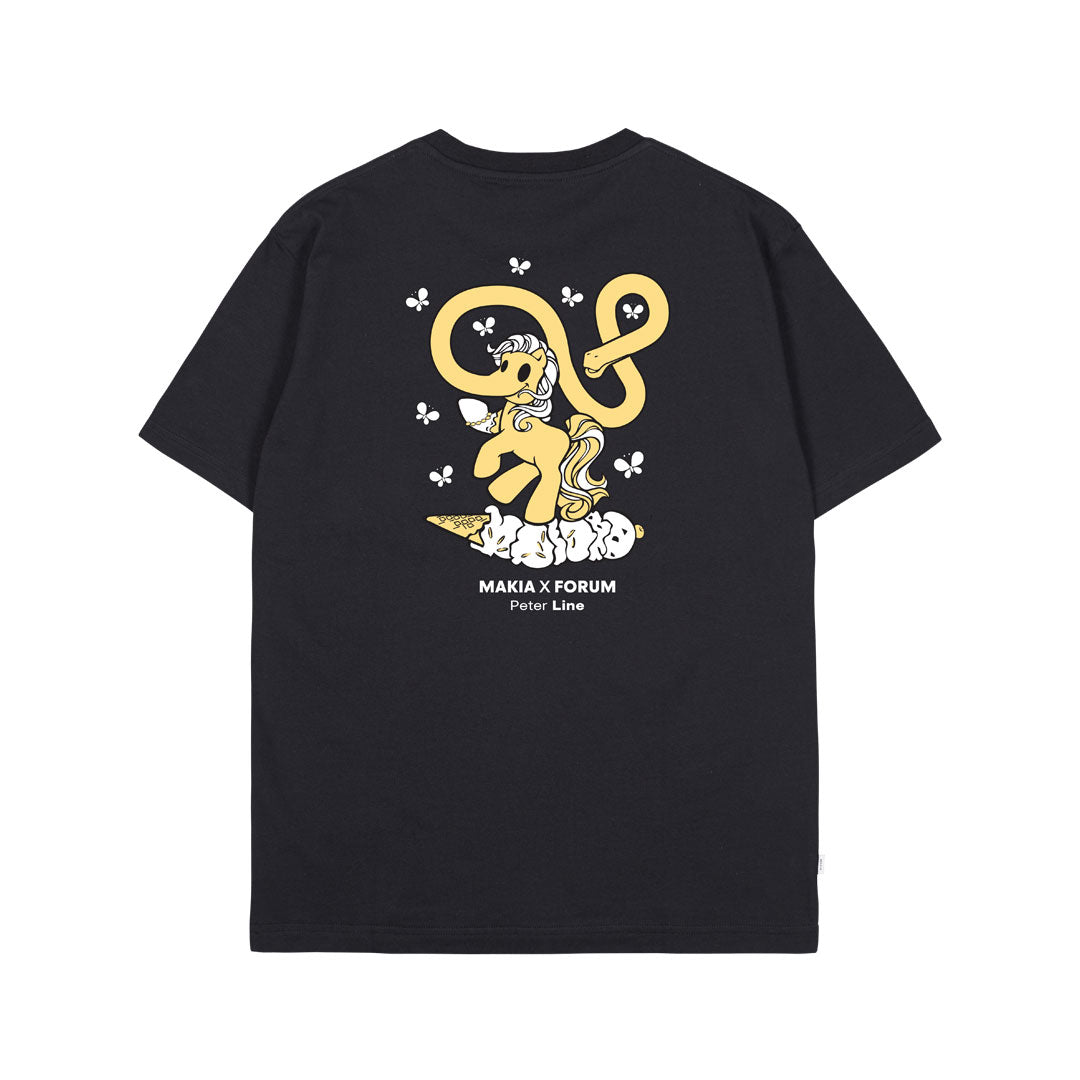 FORUM SNOWBOARDS（フォーラム スノーボード）| MAKIA X FORUM PETER T-SHIRT / BLACK | スノーボード・スケートボードのTACTICS JAPAN