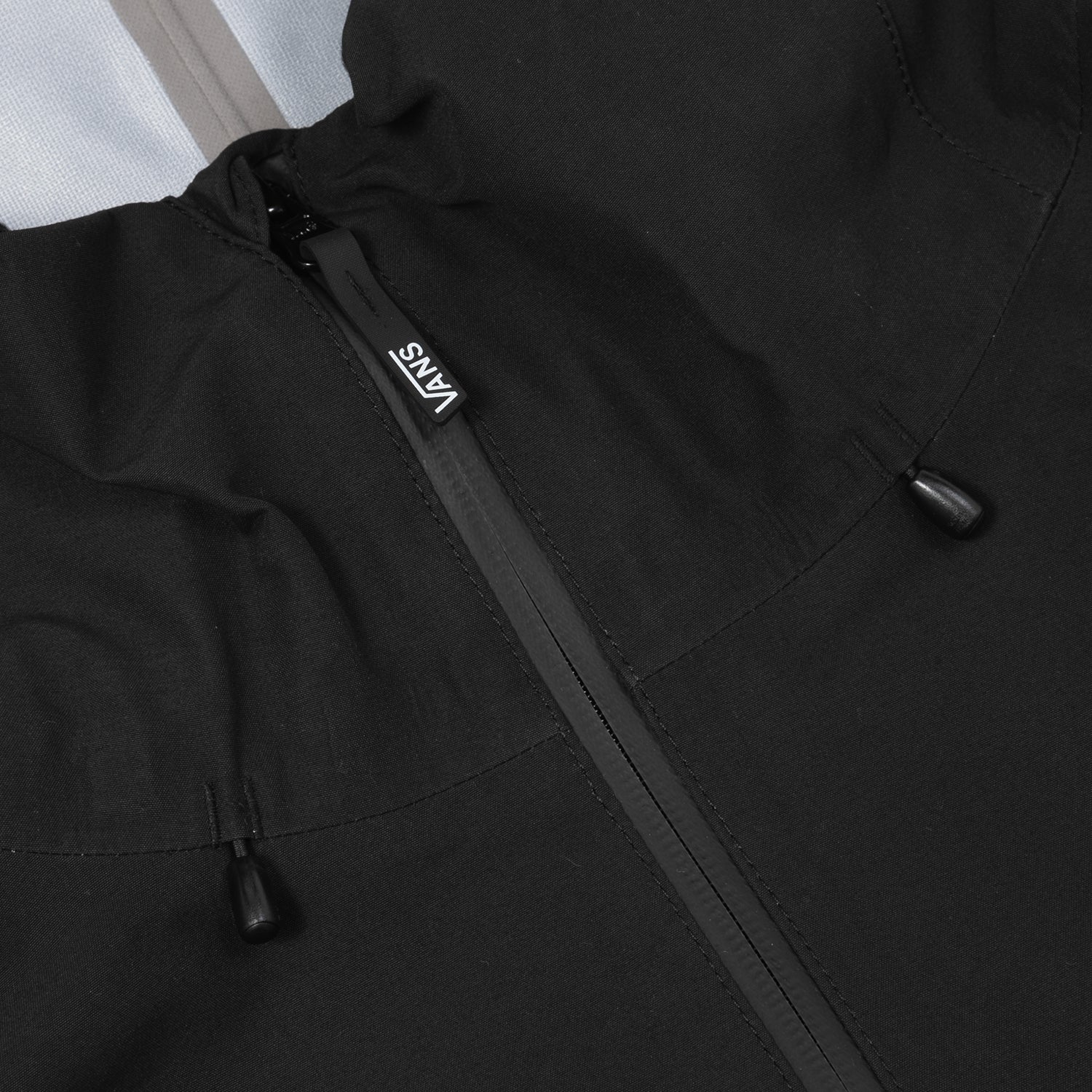 VANS SNOW（ヴァンズ スノー）| MTE HI-COUNTRY JACKET / BLACK 2026 | スノーボード・スケートボードのTACTICS JAPAN