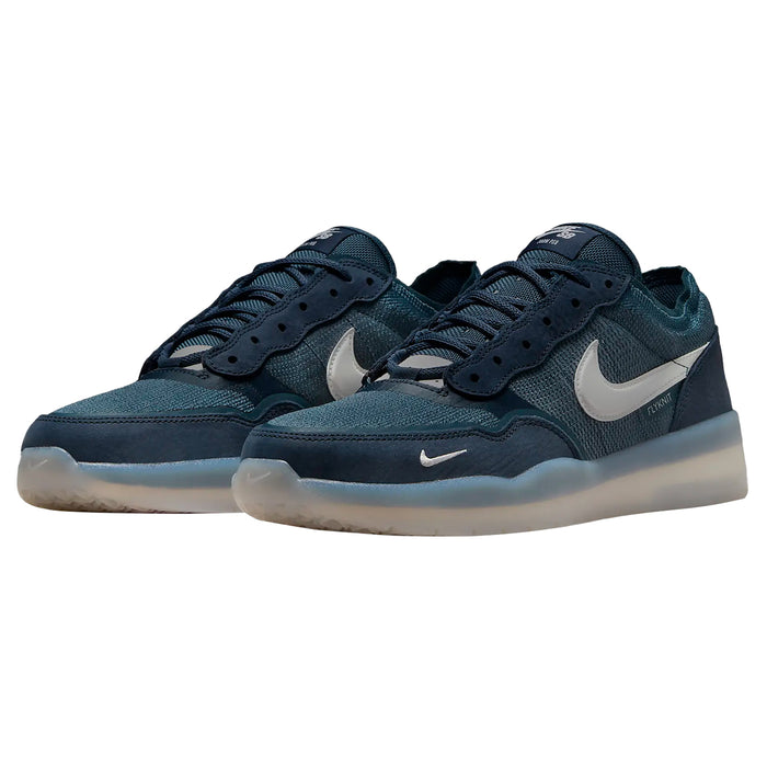 NIKE SB PS8 / NAVY