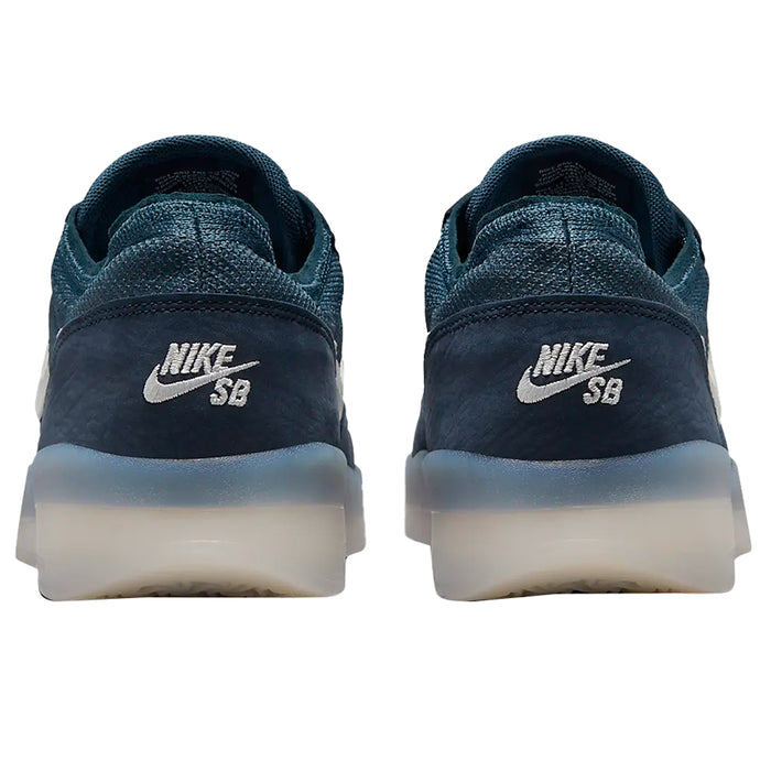 NIKE SB PS8 / NAVY